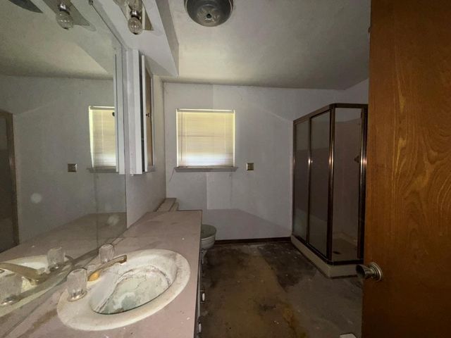 908 Whispering Lane, Newcastle, OK 73065