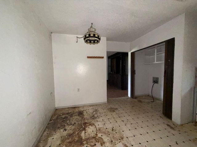 908 Whispering Lane, Newcastle, OK 73065