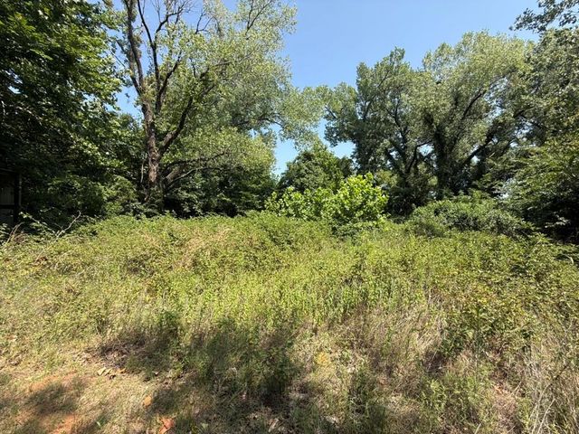 908 Whispering Lane, Newcastle, OK 73065