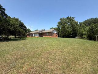 908 Whispering Lane, Newcastle, OK 73065