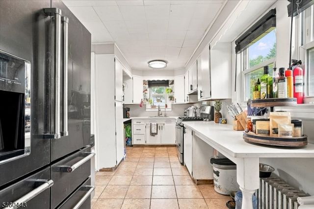 62 Ogden Ave, Rockaway Boro, NJ 07866