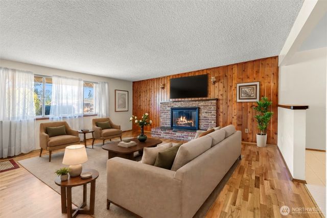 10837 SE 217th Street, Kent, WA 98031
