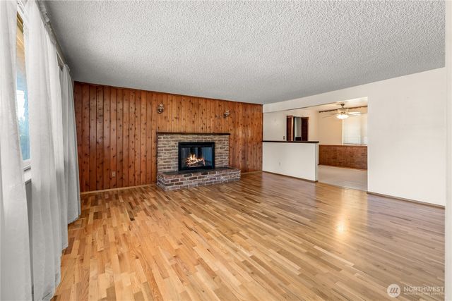 10837 SE 217th Street, Kent, WA 98031