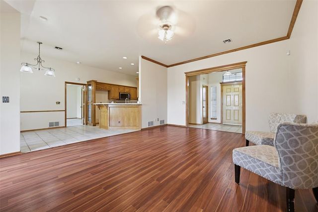 2900 SE 97th Street, Moore, OK 73160