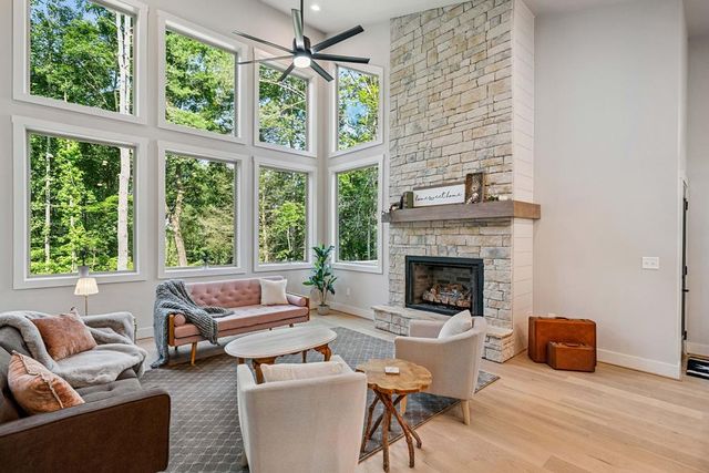 54 Myna Court, Ellijay, GA 30540