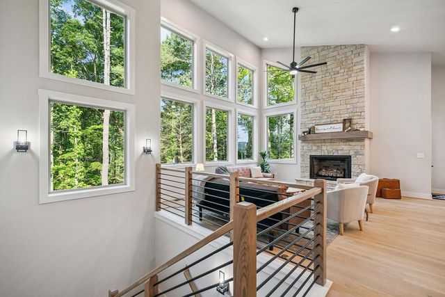54 Myna Court, Ellijay, GA 30540
