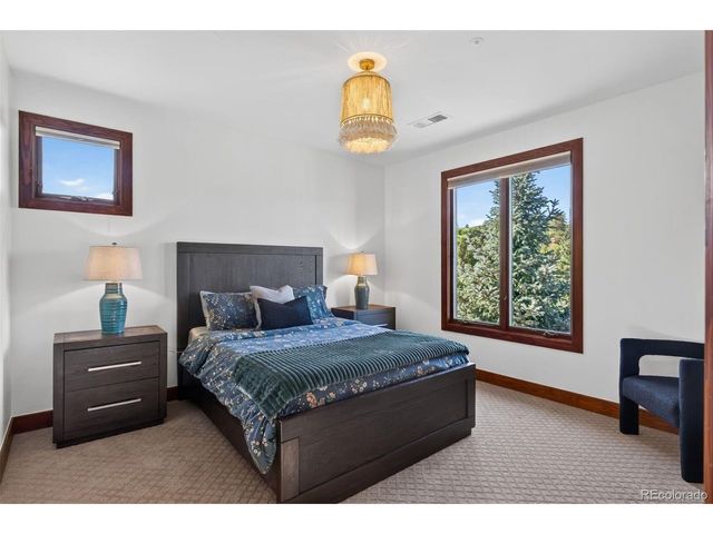 10370 Grande Vista Ct, Lone Tree, CO 80124