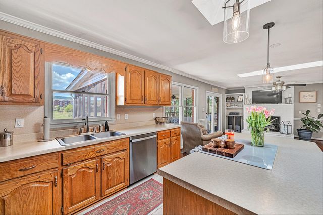 147 Westridge DR, Daleville, VA 24083