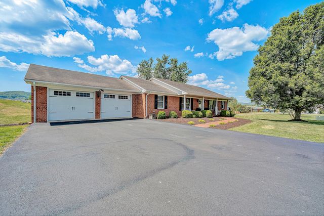 147 Westridge DR, Daleville, VA 24083