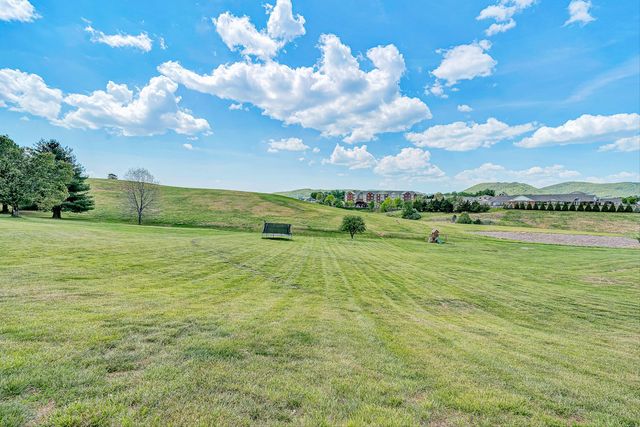 147 Westridge DR, Daleville, VA 24083