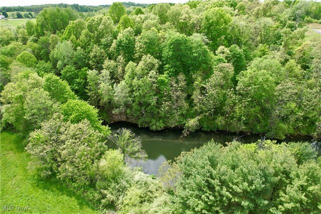 4101 Peace Road SE, Carrollton, OH 44615