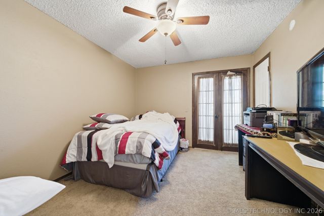 10087 W 71st Street S, Sapulpa, OK 74066