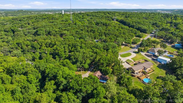 10087 W 71st Street S, Sapulpa, OK 74066