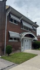 5337 Dolloff Road, Cleveland, OH 44127