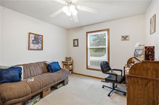 813 SW Foxtail Drive, Grain Valley, MO 64029