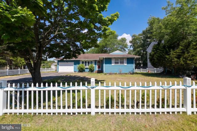 116 NAUTILUS DR, Manahawkin, NJ 08050
