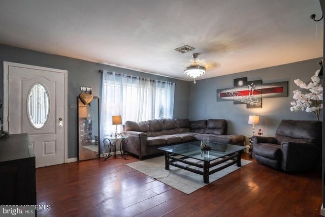 116 NAUTILUS DR, Manahawkin, NJ 08050