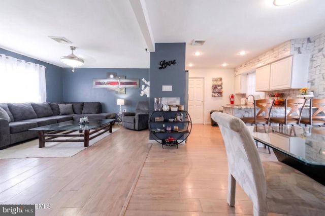 116 NAUTILUS DR, Manahawkin, NJ 08050