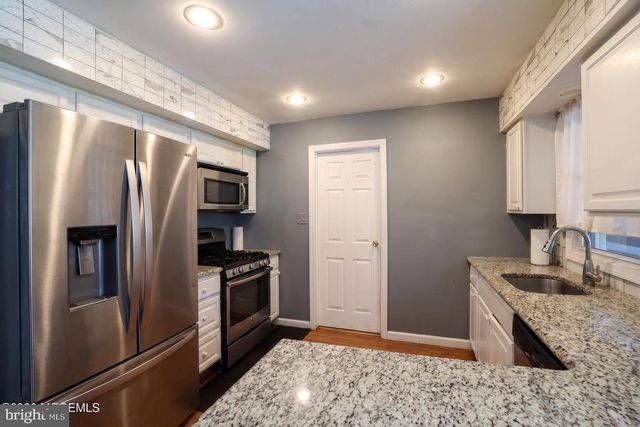 116 NAUTILUS DR, Manahawkin, NJ 08050