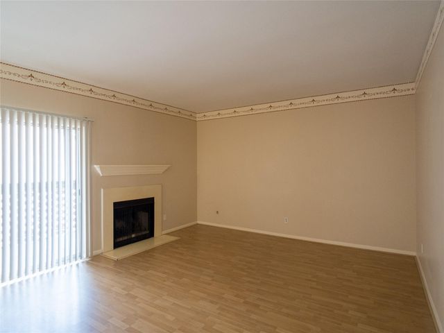 6500 Harbor Town Drive 3402, Houston, TX 77036