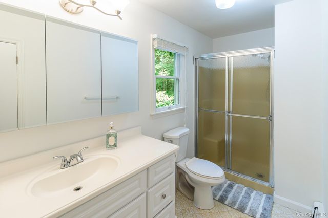 1540 Laurelwood Drive, Laurel, NY 11948