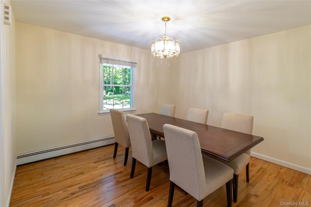 1540 Laurelwood Drive, Laurel, NY 11948