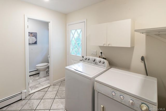 1540 Laurelwood Drive, Laurel, NY 11948