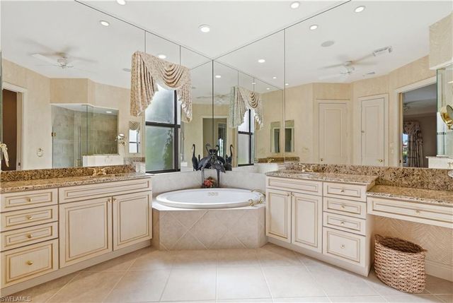 14117 Ventanas CT, Bonita Springs, FL 34135