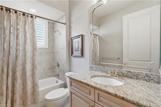 14117 Ventanas CT, Bonita Springs, FL 34135