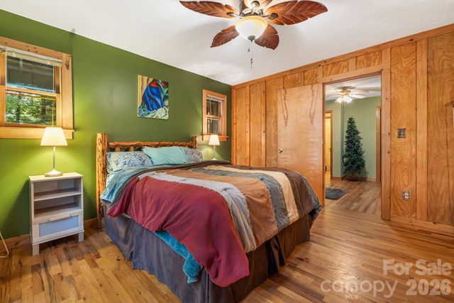 180 Grace Way, Green Mountain, NC 28740
