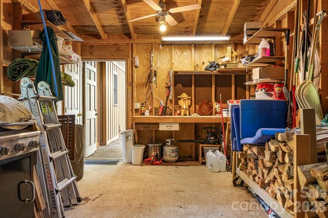 180 Grace Way, Green Mountain, NC 28740