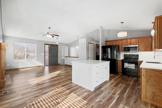 4060 N Westbrook, Maize, KS 67101