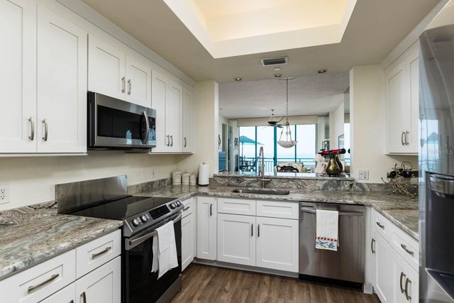 1560 GULF BOULEVARD 1605, Clearwater Beach, FL 33767
