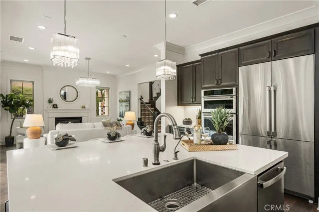 58 Riverboat, Irvine, CA 92602