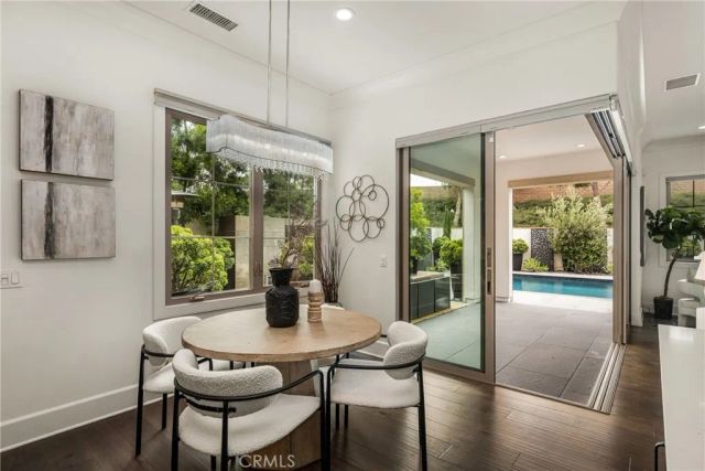 58 Riverboat, Irvine, CA 92602
