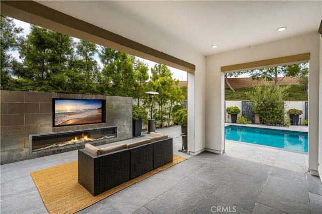 58 Riverboat, Irvine, CA 92602