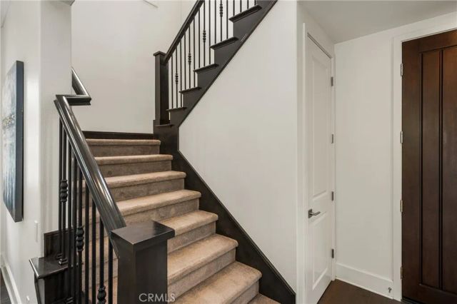 58 Riverboat, Irvine, CA 92602
