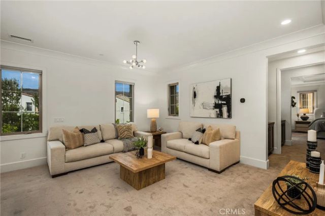 58 Riverboat, Irvine, CA 92602