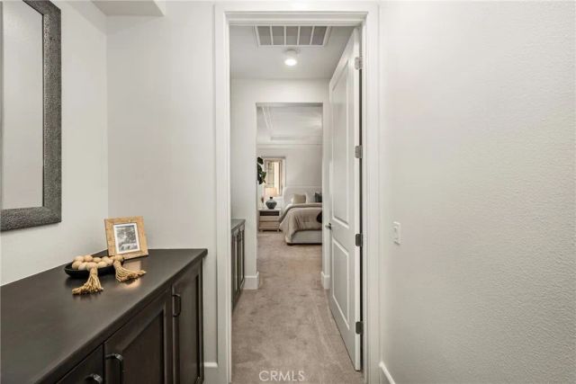 58 Riverboat, Irvine, CA 92602