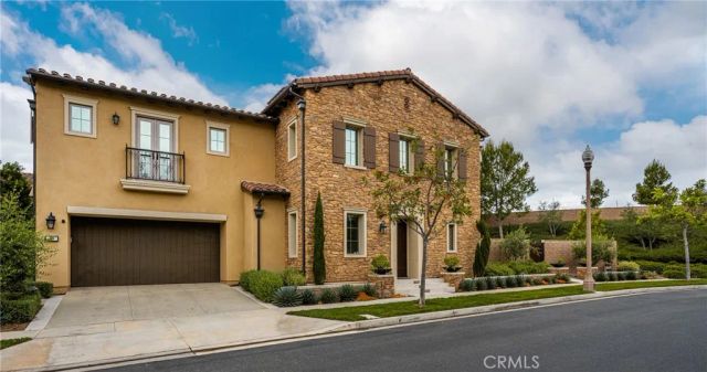 58 Riverboat, Irvine, CA 92602