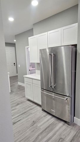 5209 CREEKSIDE PARK AVENUE, Orlando, FL 32811