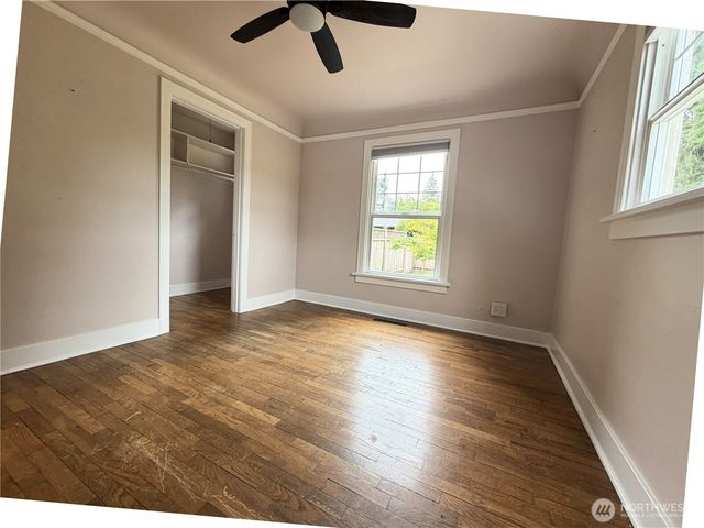 1410 Middle Street SE, Olympia, WA 98501