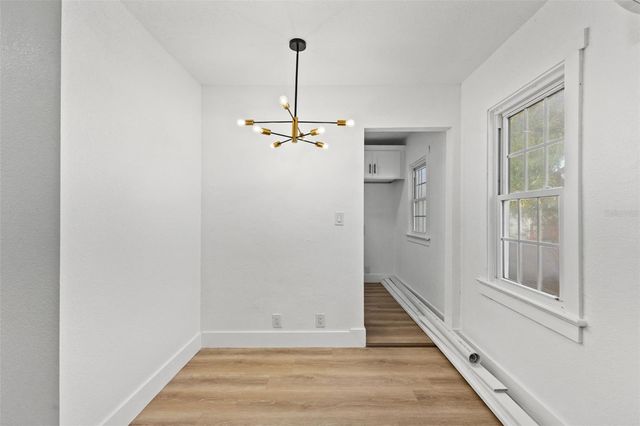 2008 OAKWOOD AVENUE, Tampa, FL 33605