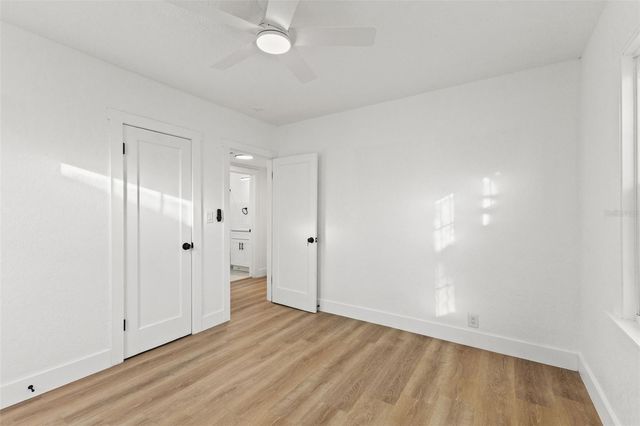 2008 OAKWOOD AVENUE, Tampa, FL 33605