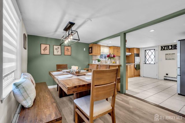 13 Hensler Lane, Sayreville, NJ 08872