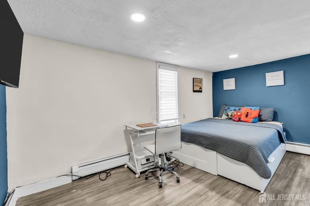 13 Hensler Lane, Sayreville, NJ 08872