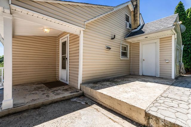 13 Hensler Lane, Sayreville, NJ 08872