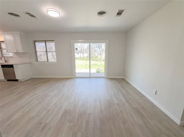 309 Cooper Street, Cedar Hill, TX 75104