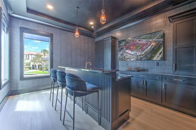 4815 W SUNSET BOULEVARD, Tampa, FL 33629