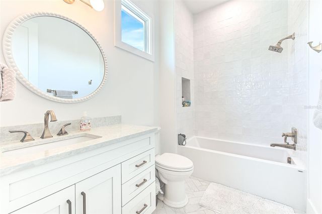 4815 W SUNSET BOULEVARD, Tampa, FL 33629